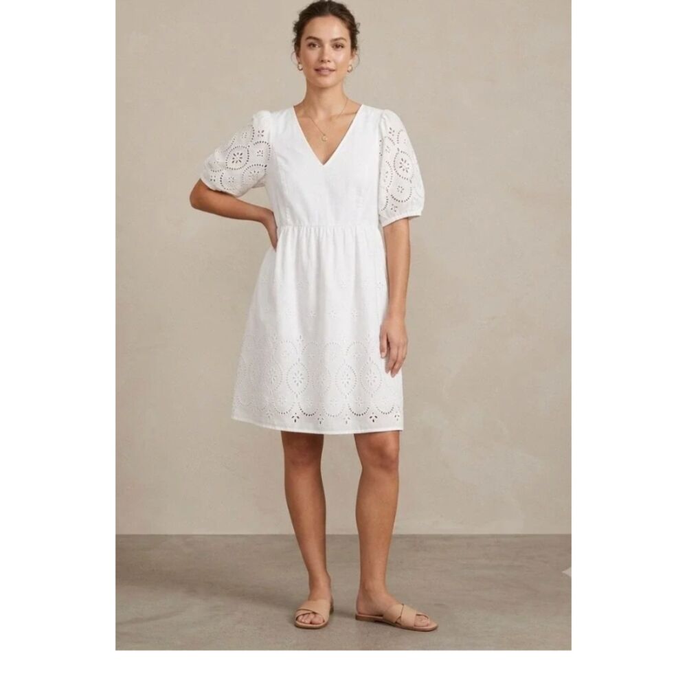 NWT Old Navy white eyelet embroidered dress